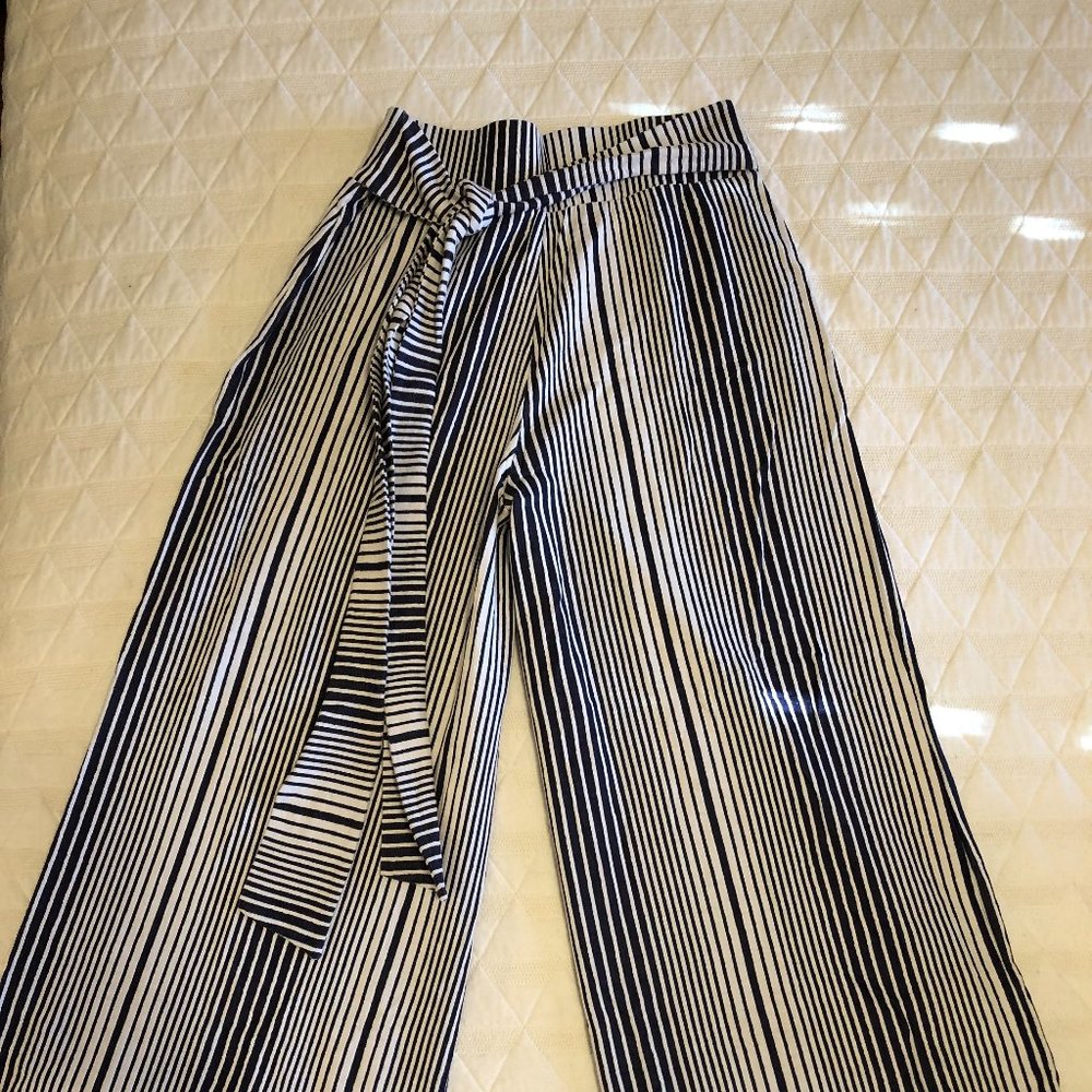 High-Waisted Flowy Striped Pants